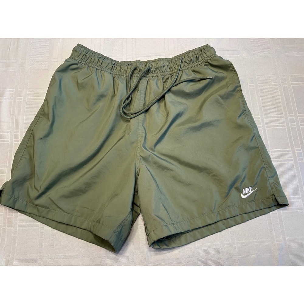 Nike Swim Trunks Mens Large Olive Green Mesh Lined 5 Inch Inseam Sporty Shorts - Picture 1 of 9